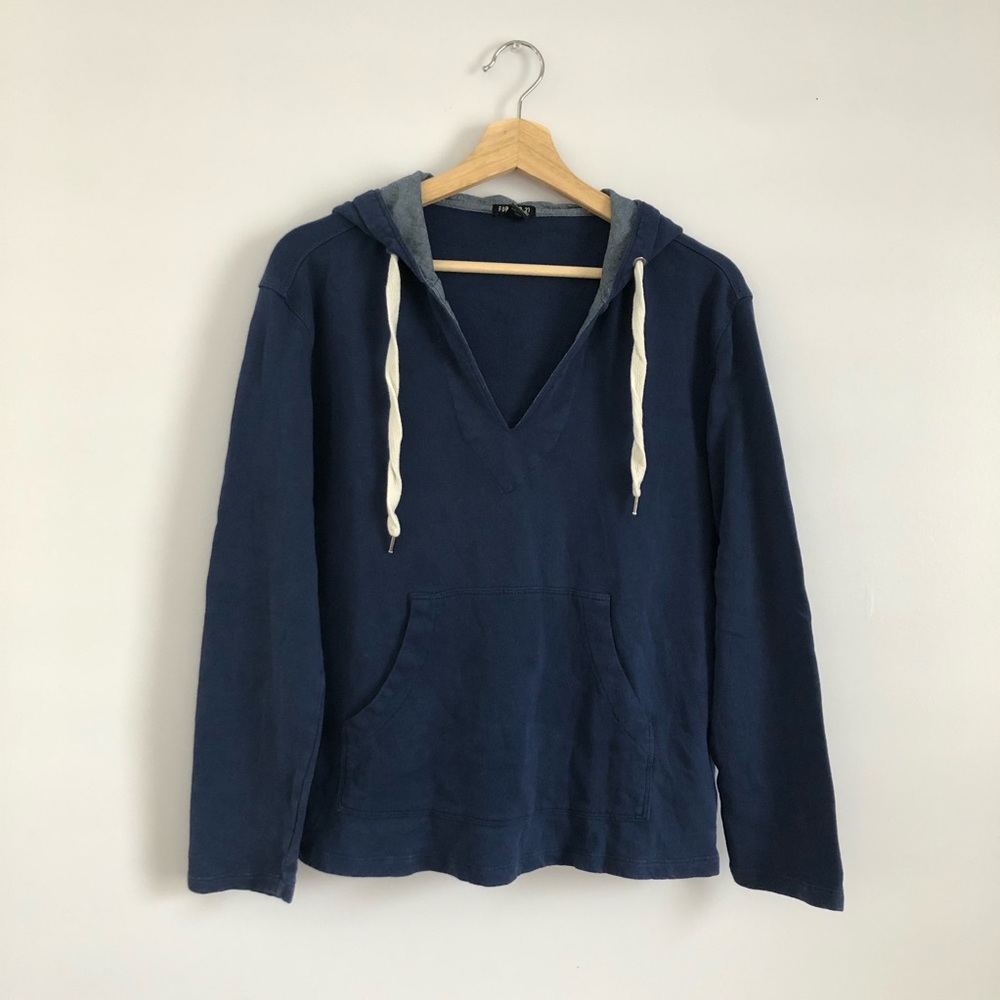 Navy Light Sweatshirt